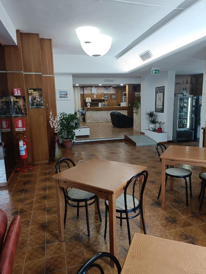Hotel Alba Serravalle Serravalle Pistoiese Εξωτερικό φωτογραφία